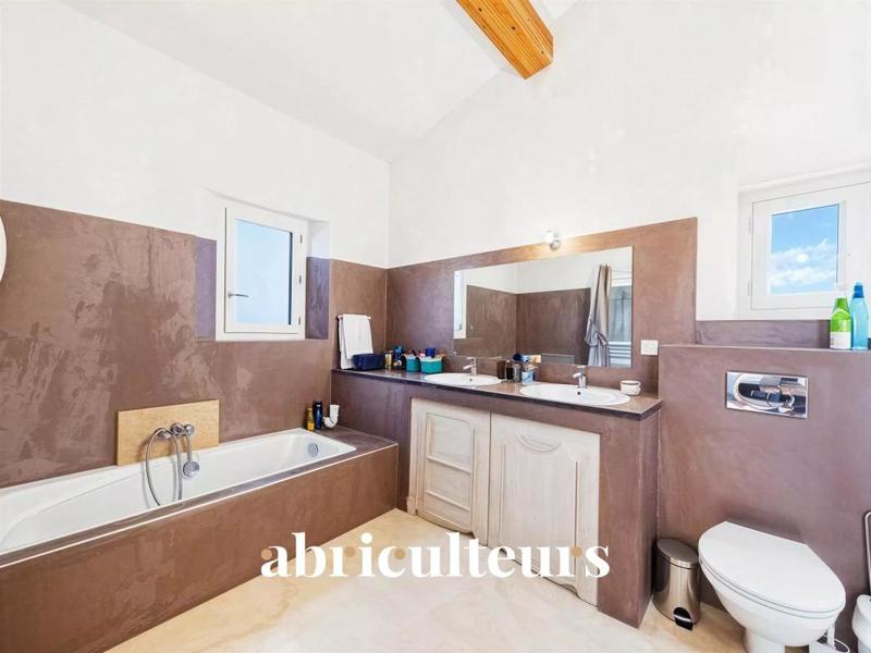 Villa - 170 m² - 5 pièces