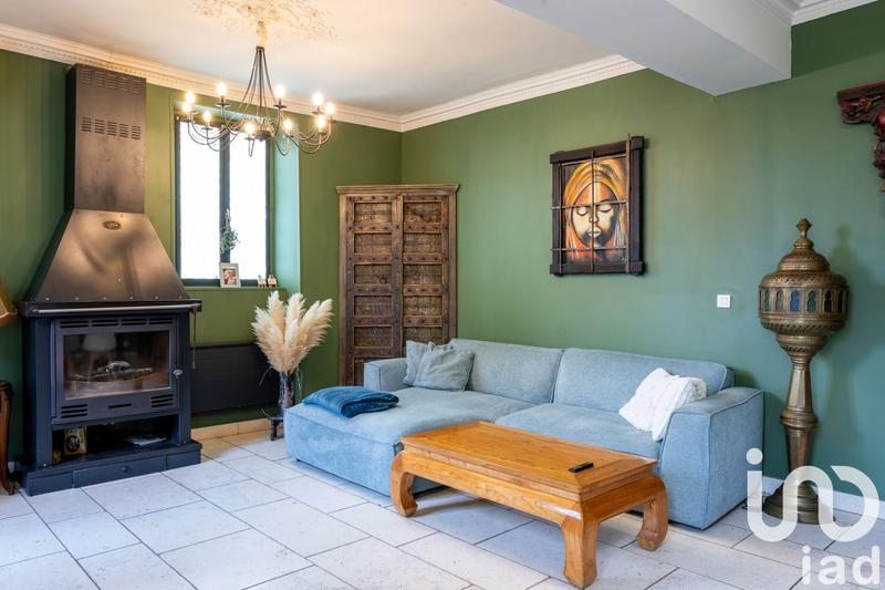 Maison - 225 m² - 6 pièces