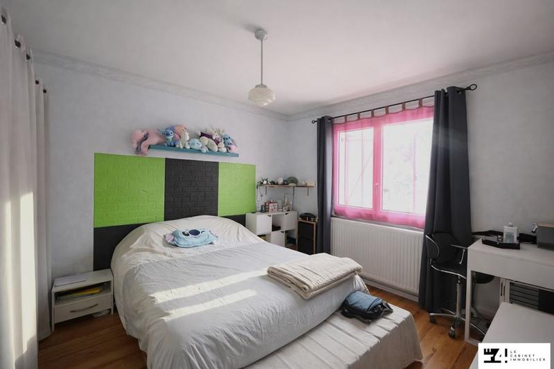 Maison traditionnelle - 108 m² - 4 pièces