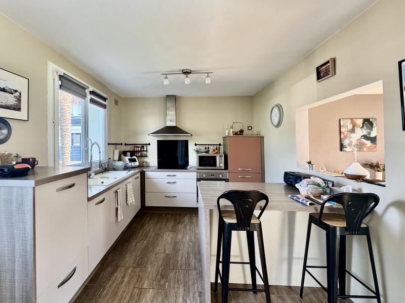 Maison - 97 m² - 5 pièces