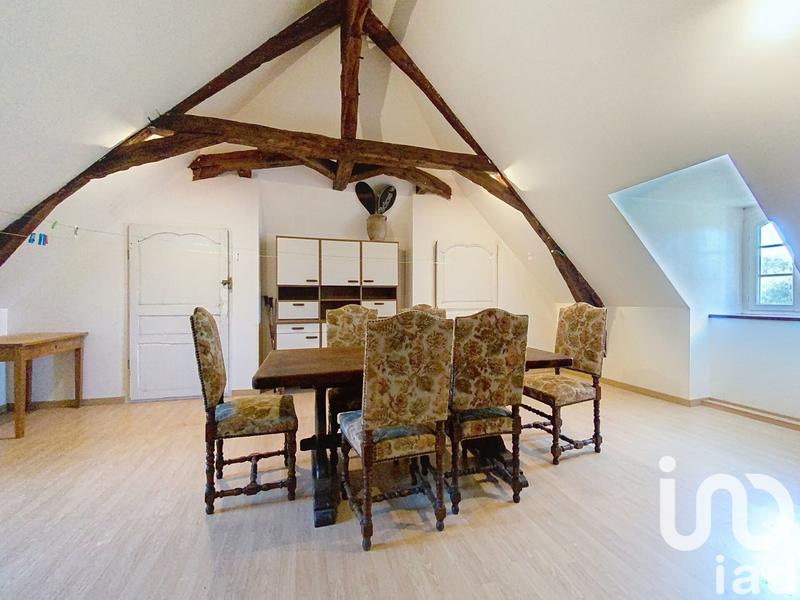 Maison - 219 m² - 6 pièces