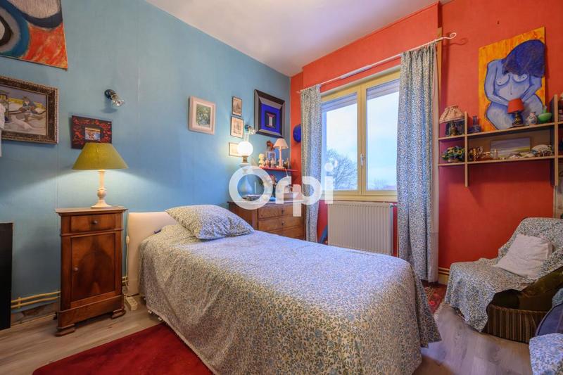 Maison - 99 m² - 4 pièces