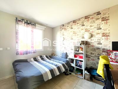 Maison - 102 m² - 4 pièces