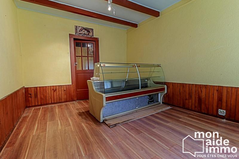 Maison - 150 m² - 9 pièces