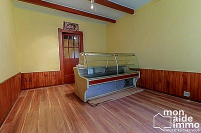 Maison - 150 m² - 9 pièces