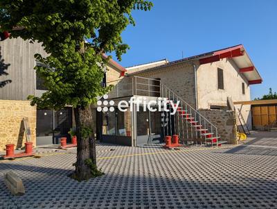 Maison - 250 m² - 7 pièces