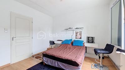 Maison de ville - 92 m² - 5 pièces