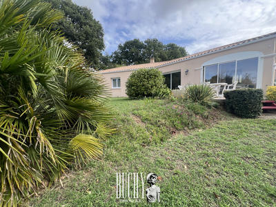 Maison - 145 m² - 6 pièces