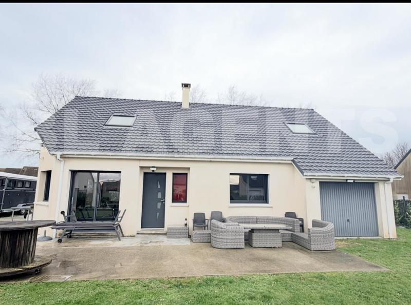 Maison - 130 m² - 6 pièces