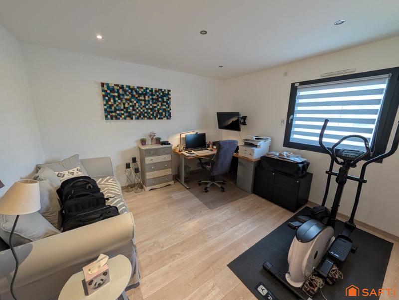 Maison - 178 m² - 6 pièces