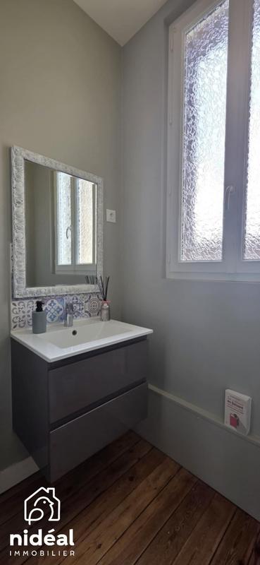 Maison - 178 m² - 8 pièces