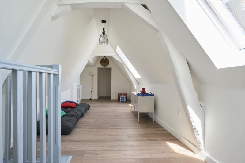 Appartement - 140 m² - 8 pièces