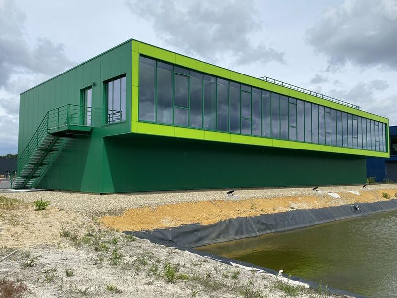 Local d'activité / Entrepôt - 782 m²