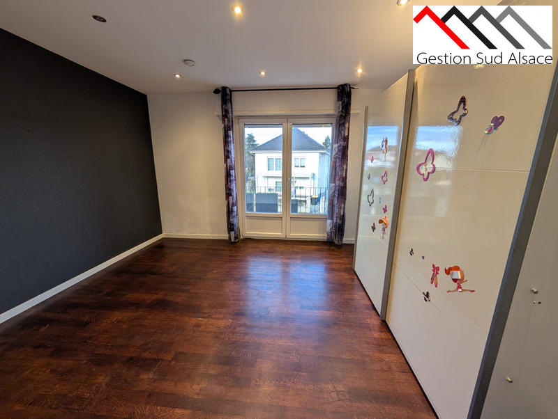 Maison ancienne - 200 m² - 9 pièces