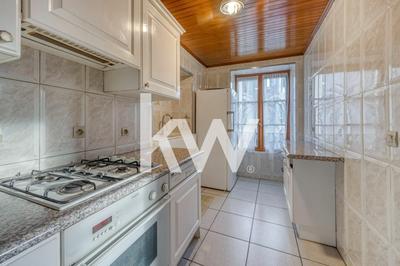 Maison ancienne - 177 m² - 7 pièces