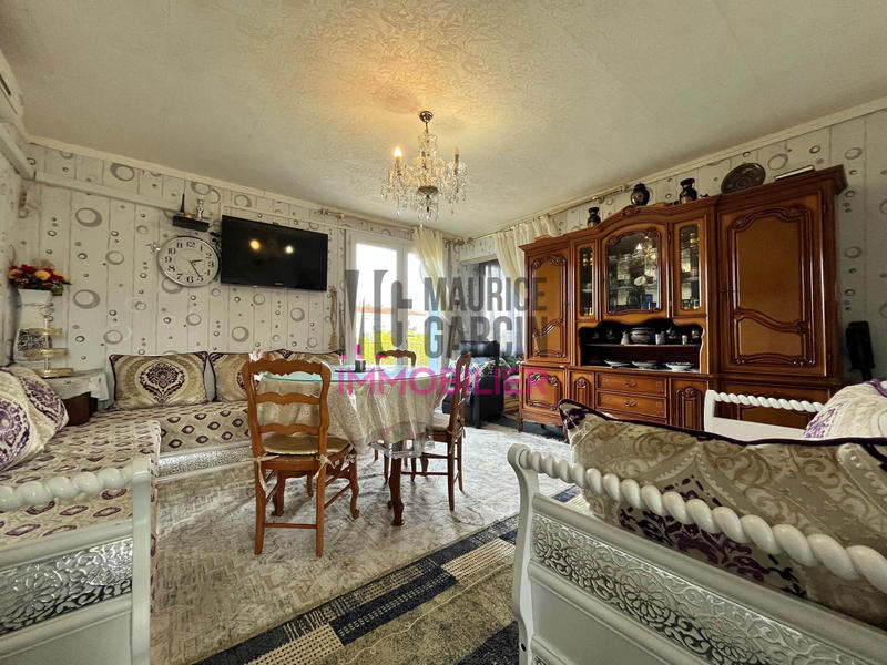 Appartement - 80 m² - 4 pièces