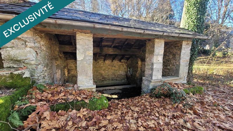 Maison - 400 m² - 12 pièces