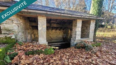 Maison - 400 m² - 12 pièces