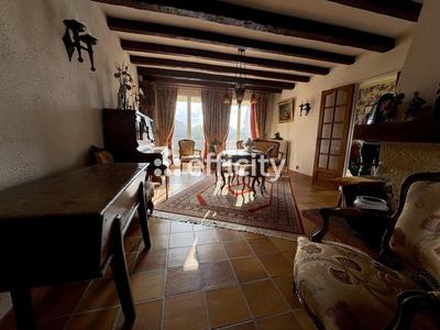 Maison - 117 m² - 6 pièces