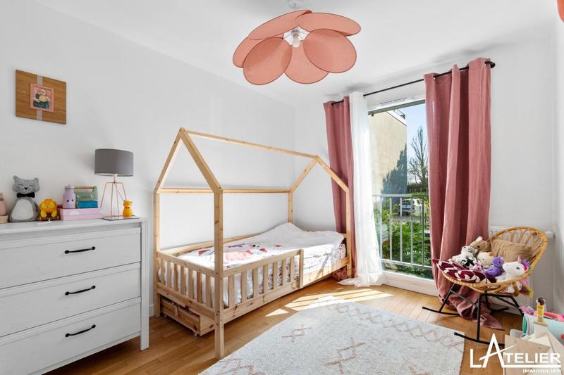 Maison - 111 m² - 5 pièces