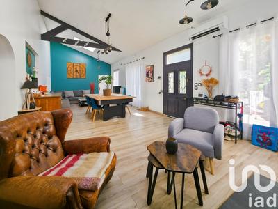 Maison - 213 m² - 7 pièces