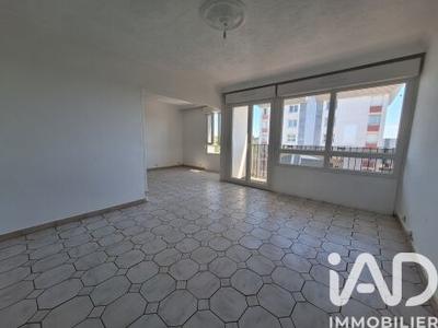 Appartement - 89 m² - 5 pièces