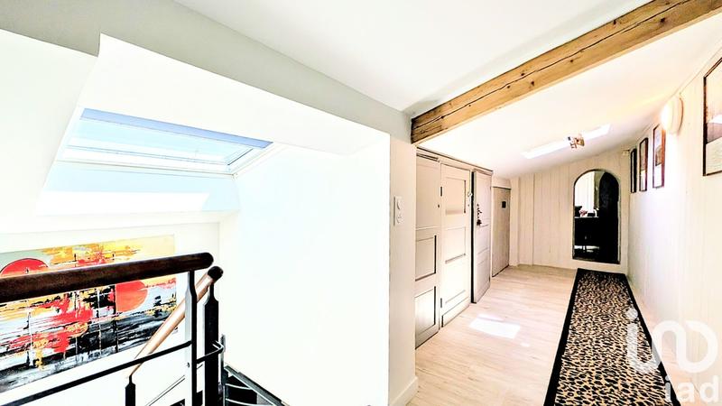 Maison - 185 m² - 7 pièces