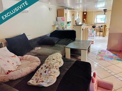 Maison - 216 m² - 8 pièces