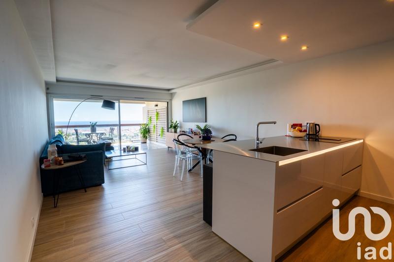 Appartement - 76 m² - 3 pièces