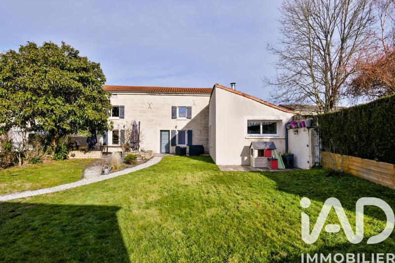 Maison - 137 m² - 4 pièces