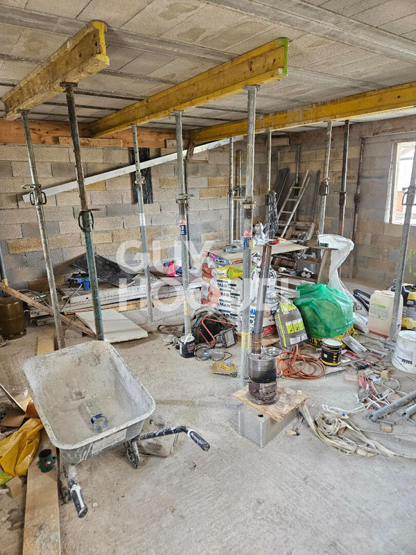 Maison - 103 m² - 5 pièces