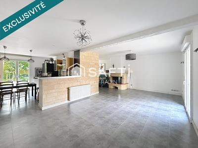 Maison - 155 m² - 6 pièces
