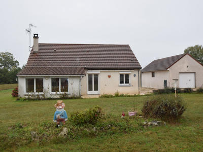 Maison - 120 m² - 4 pièces