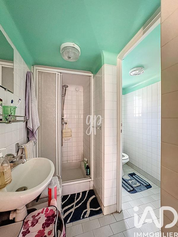 Maison - 233 m² - 7 pièces