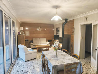 Maison - 150 m² - 8 pièces