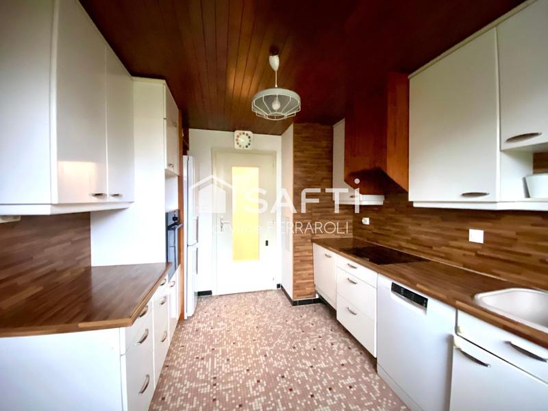 Appartement - 91 m² - 4 pièces