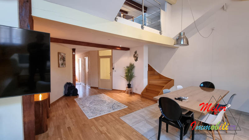 Maison - 142 m² - 5 pièces