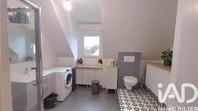 Maison - 96 m² - 5 pièces