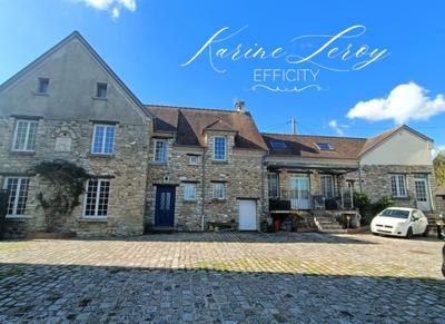 Maison - 400 m² - 12 pièces