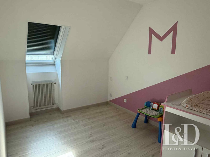 Maison - 91 m² - 5 pièces