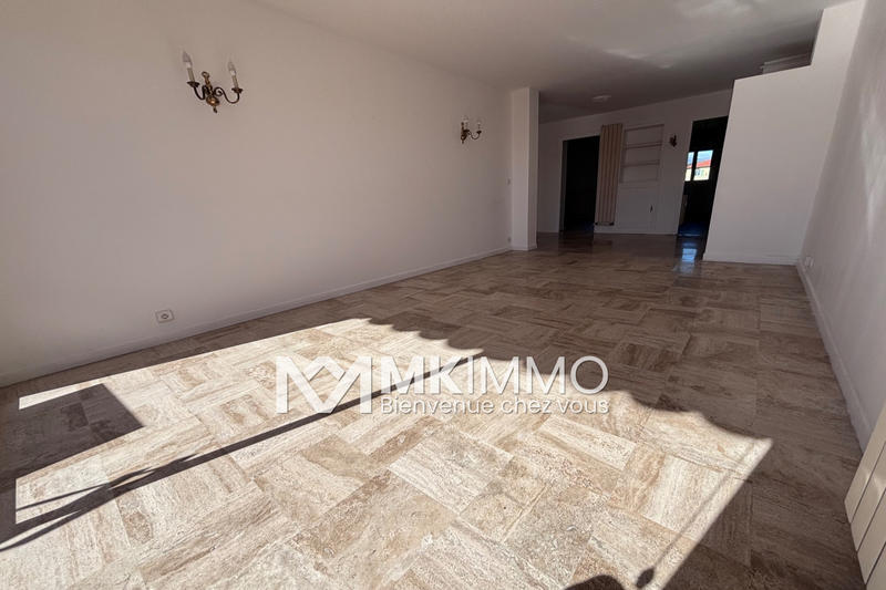 Appartement - 72 m² - 3 pièces