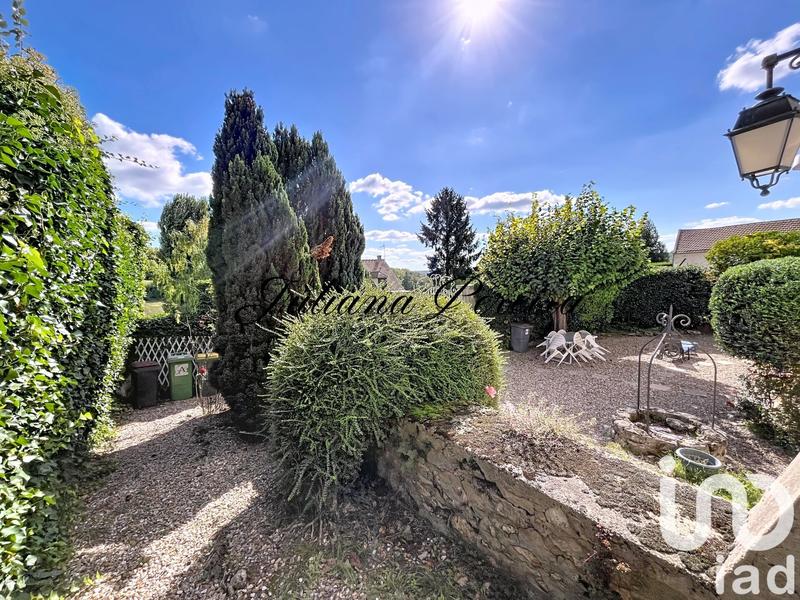 Maison - 216 m² - 9 pièces