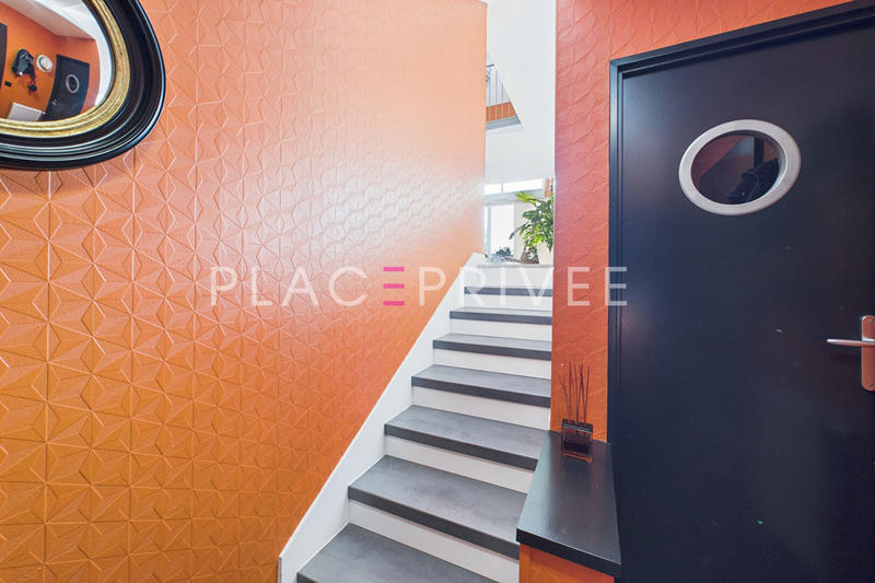 Appartement - 97 m² - 4 pièces