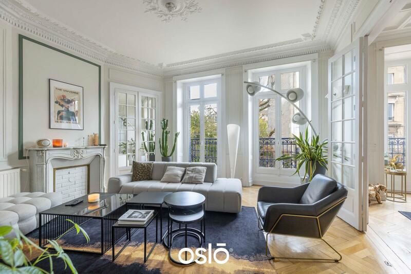 Appartement - 167 m² - 6 pièces