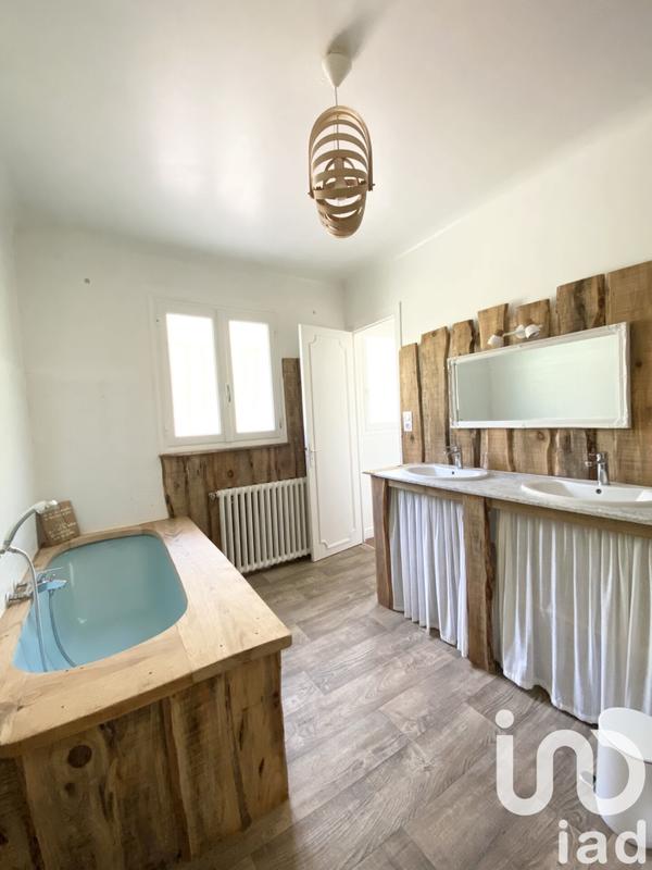 Maison de campagne - 219 m² - 7 pièces