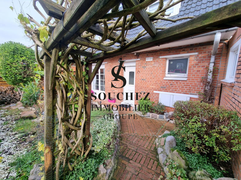 Maison - 102 m² - 5 pièces