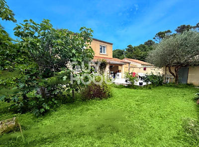 Maison - 101 m² - 5 pièces