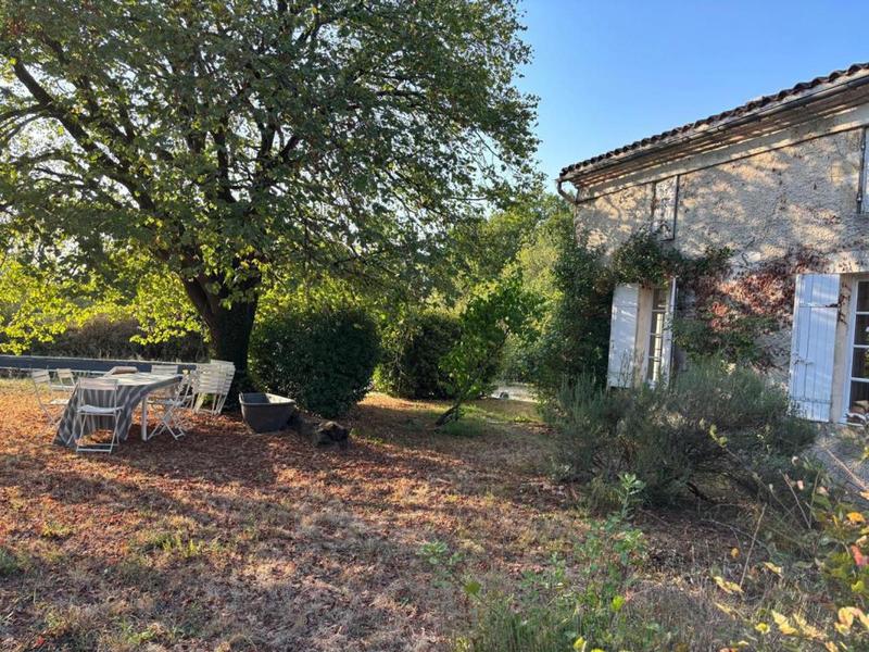 Maison - 255 m² - 5 pièces
