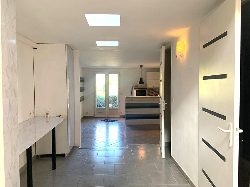 Maison - 175 m² - 9 pièces