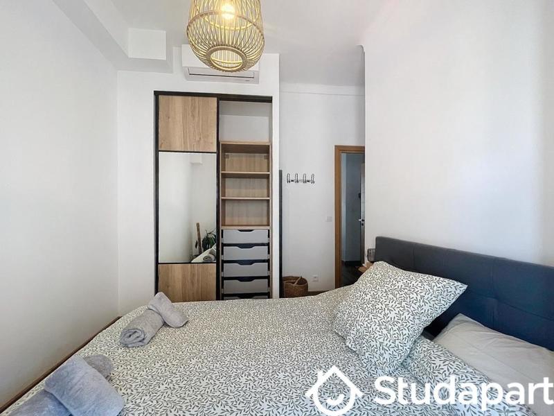 Chambre - 10 m² - 1 pièce